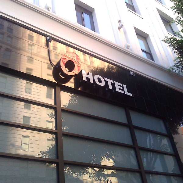 Foto tirada no(a) O Hotel por Daniel A. em 8/21/2011