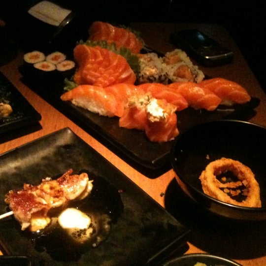 Photo taken at Kenzo Sushi Lounge by Bruno S. on 4/11/2012