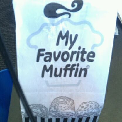 Foto tirada no(a) My Favorite Muffin por Kinyata F. em 11/27/2011