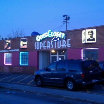 Out Of The Closet Superstore Thrift Vintage Store In Glassell Park