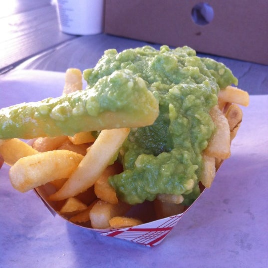 Try the Guacamole Fries! They now accept credit cards!