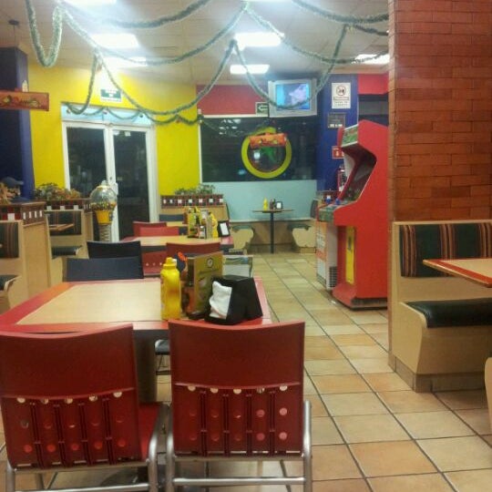 Iguana's Pizza 3 tips from 29 visitors