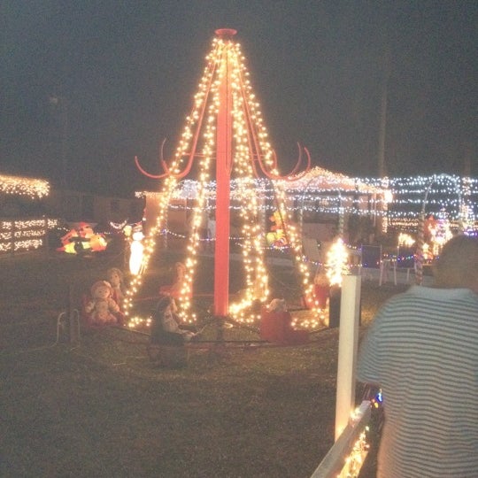 Flesher Farm Christmas Lights (Now Closed) 27865 Bonita Grande Dr