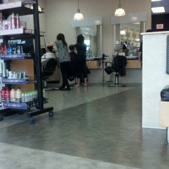 Supercuts 676 Centre Of New England Blvd