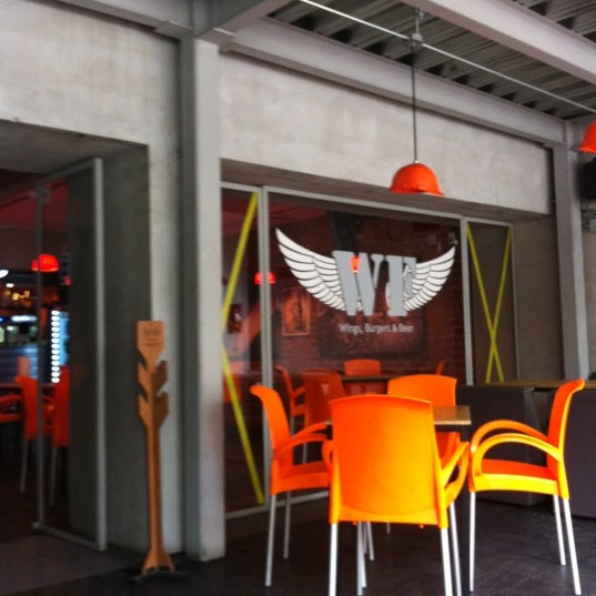 Wings Factory (Ahora cerrado) Local de alitas en Mexico