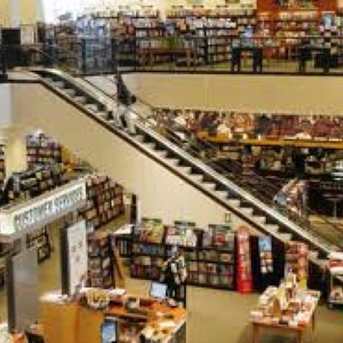 Barnes Noble Bookstore