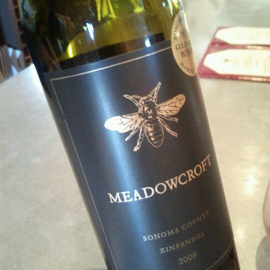Photo taken at Meadowcroft Wines by Christin R. on 9/26/2011