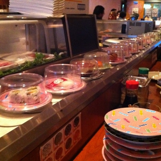 Снимок сделан в East Japanese Restaurant (Japas 27) пользователем Sean O. 10/8/2011