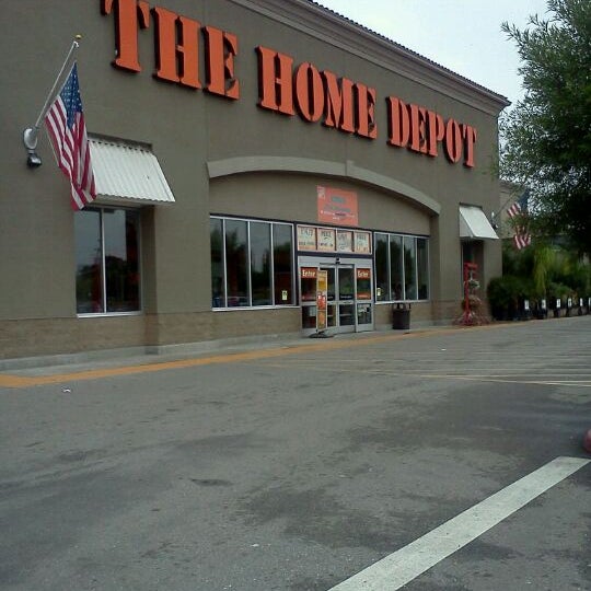 The Home Depot 방문자 345명의 팁 2개