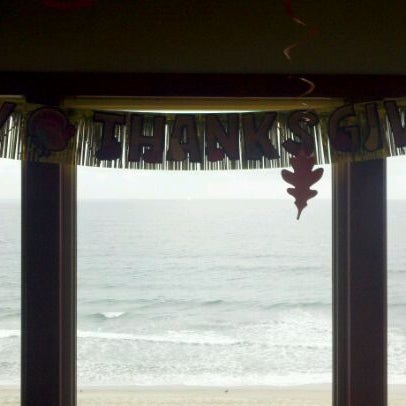 Photo taken at Beach Terrace Inn by Matthew A. on 11/18/2011