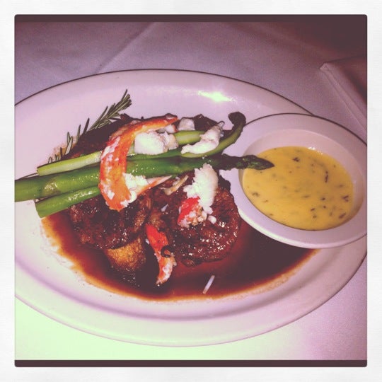 Photo taken at Chicago Prime Steakhouse by Courtney B. on 2/1/2012