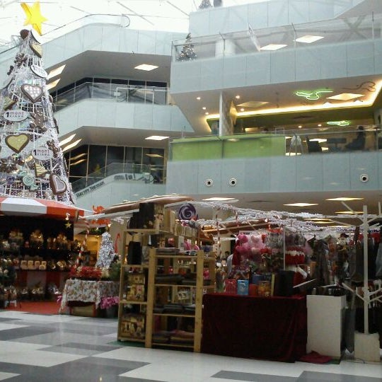 1 Mont Kiara Mall Shopping Mall in Kuala Lumpur