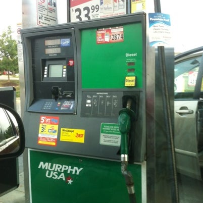รูปภาพถ่ายที่ Murphy USA โดย Austin เมื่อ 8/14/2012