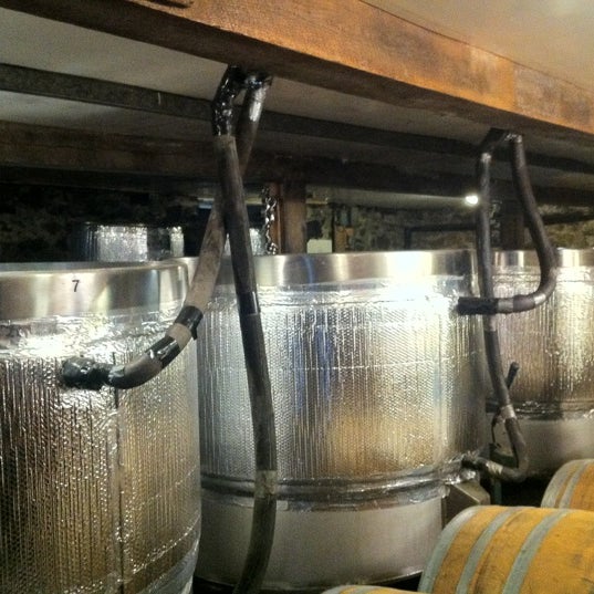 Photo taken at Willowcroft Farms Winery by Paul F. on 7/8/2012