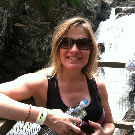 Foto tirada no(a) High Falls Gorge por Ron M. em 7/6/2012