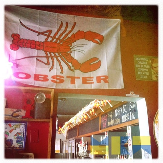 Photo taken at Freddy&#39;s Lobster &amp; Clams by Marie Claire A. on 6/27/2012