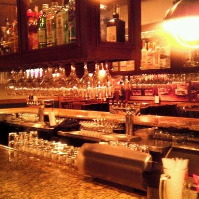 Das Foto wurde bei Union Station Restaurant &amp; Bar von Charles R. G. am 9/6/2011 aufgenommen
