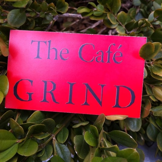 Foto tirada no(a) The Café Grind por Myke M. em 7/25/2011