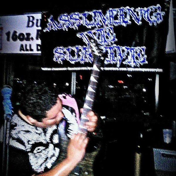 Photo taken at McAlan&#39;s Pub &amp; Grill by ! ! &quot;Backstage Gabe . on 7/15/2011