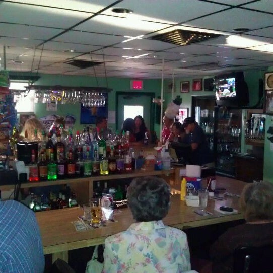 Bobs Pub Bob S Discount Furniture Quality Home Furniture