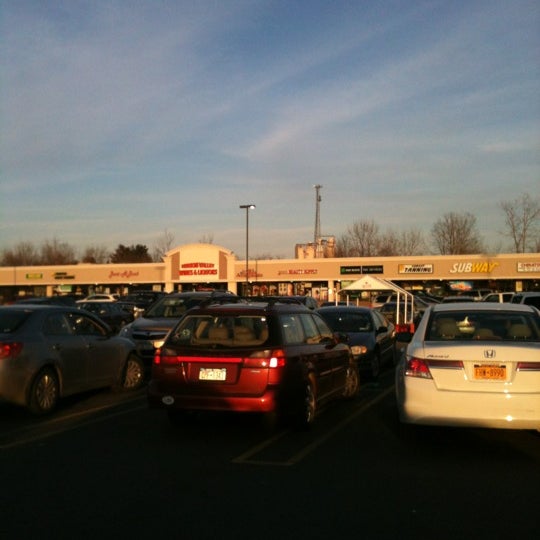 Campbell Plaza Shopping Mall in Middletown