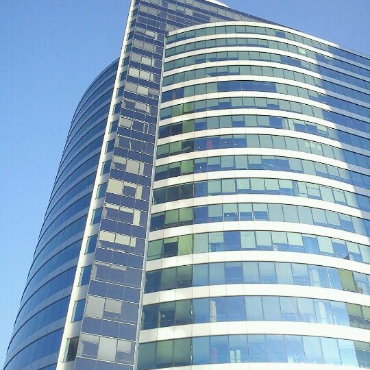 Edificio El Bosque 500 Edificio en Las Condes