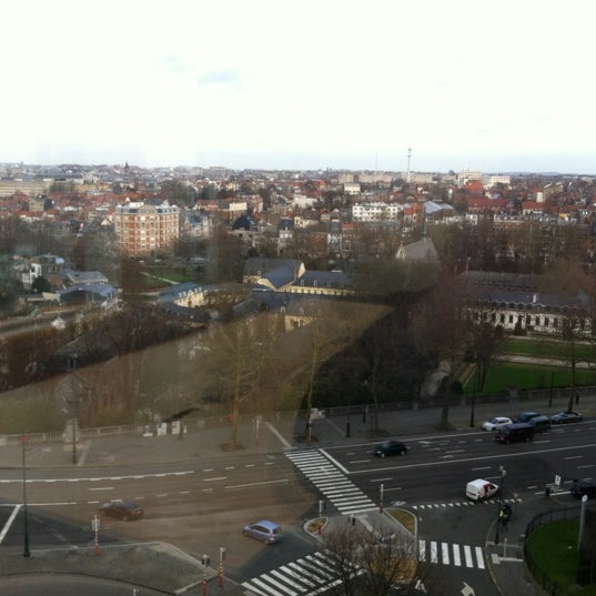 1/4/2012 tarihinde Konstantin K.ziyaretçi tarafından Silversquare Brussels'de çekilen fotoğraf