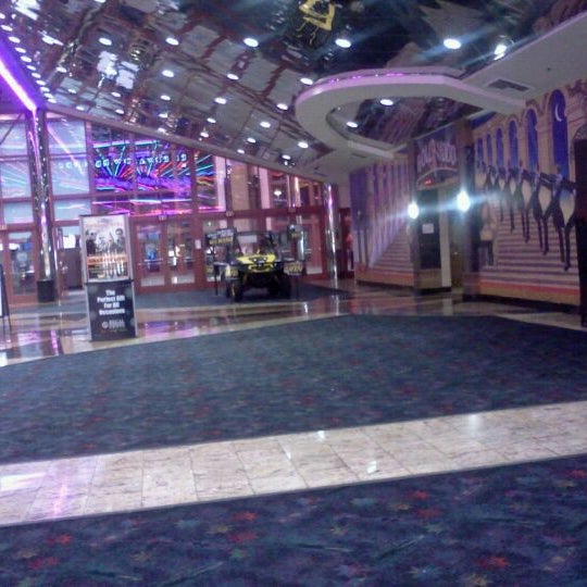 Regal Edwards Ontario Palace IMAX & RPX Ontario'da Sinema'da fotoğraflar