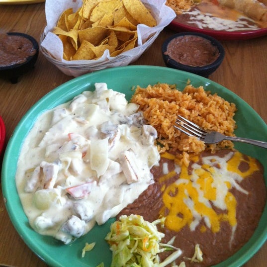 Foto tomada en Si Senor Mexican Restaurant  por Rick G. el 5/5/2012