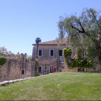 Foto diambil di Baia delle Sirene oleh Luciana F. pada 6/22/2012