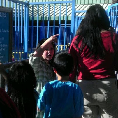 รูปภาพถ่ายที่ Funtasticks Family Fun Park โดย Patsy C. เมื่อ 3/3/2012
