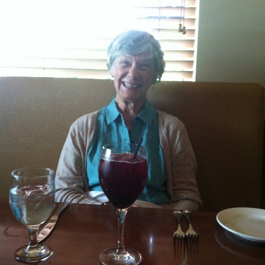 6/1/2012 tarihinde Kate S.ziyaretçi tarafından Bluestone Restaurant'de çekilen fotoğraf