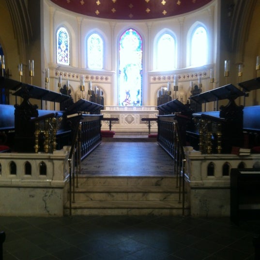 Foto tirada no(a) Trinity Episcopal Cathedral por Lauren F. em 8/5/2012