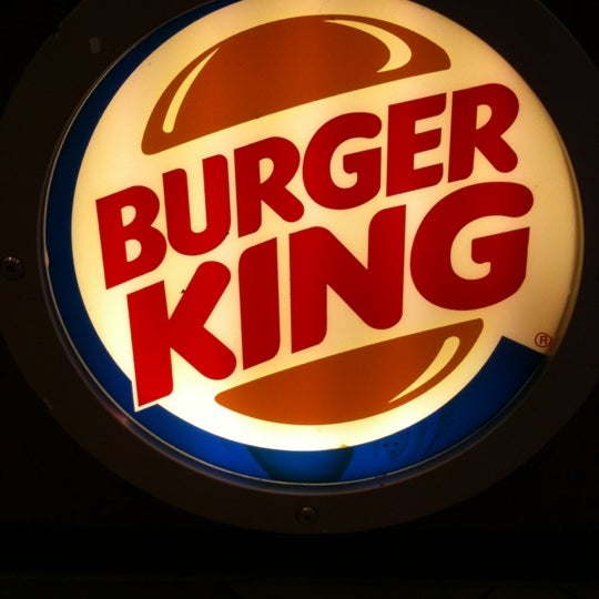 Снимок сделан в Burger King пользователем Frk. J. 11/26/2011
