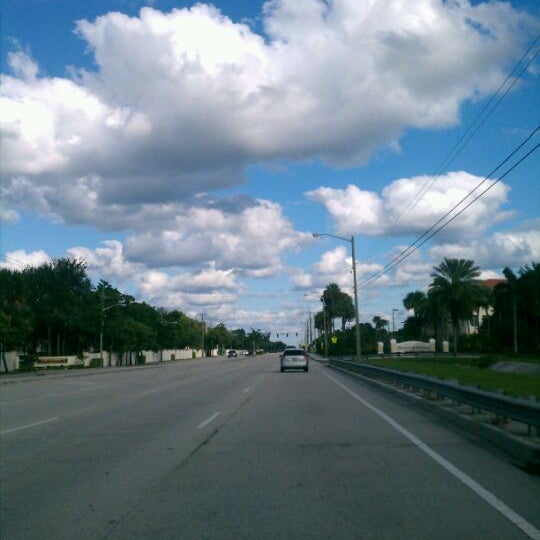 Military Trail & Linton Blvd Intersection in Delray Beach