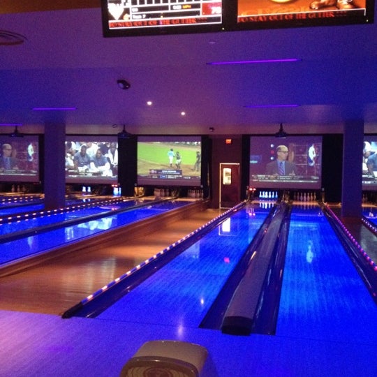 Lucky Strike Philadelphia Avenue of the Arts South 55 tavsiye