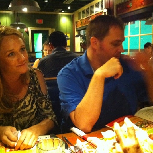Photo taken at Chili&#39;s Grill &amp; Bar by Bryan S. on 8/28/2011