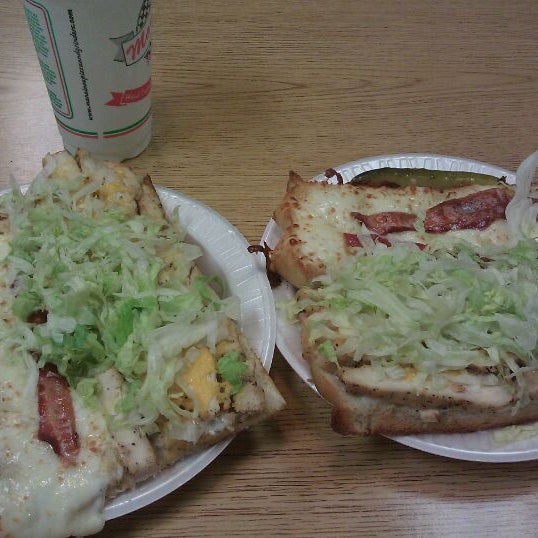 Mancino's Pizza Grinders Pizza Place in Flint