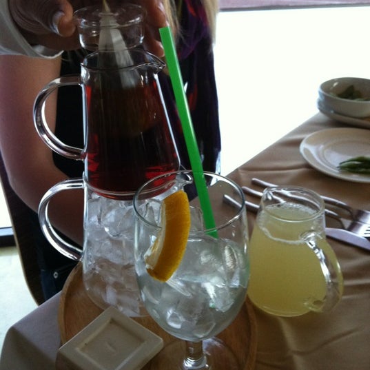 Photo taken at Plate Restaurant Malibu by Tina L. on 3/12/2012