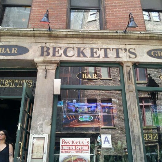 Photo taken at Beckett&#39;s Bar &amp; Grill by John G. on 5/13/2012