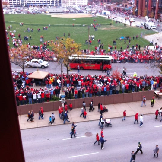 Stadium West Parking Garage - Downtown East - 2 tips from 475 visitors