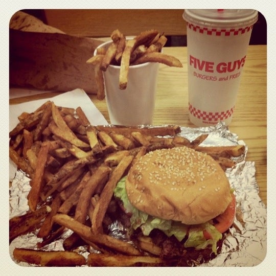Five Guys (Now Closed) Downtown Portland 15 tips