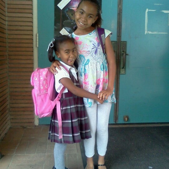 Windsor Hills Elementary Elementary School in South LA