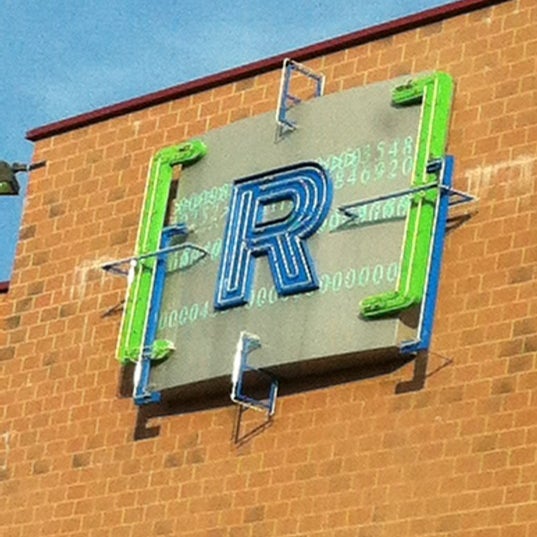 Photos at Rave Cinemas Movie Theater in Polaris