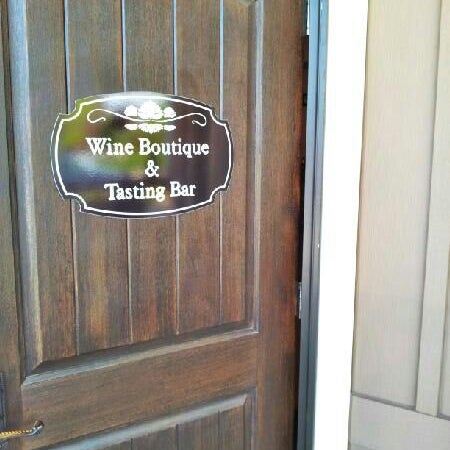 5/15/2012에 Taylor O.님이 Pondview Estates Winery에서 찍은 사진