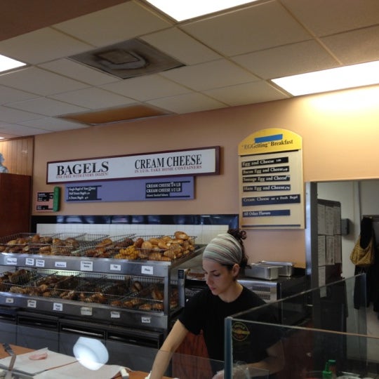 Bagels Plus Bagel Shop in Village of Tampa