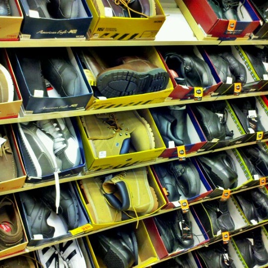 Payless shoes hotsell oahu