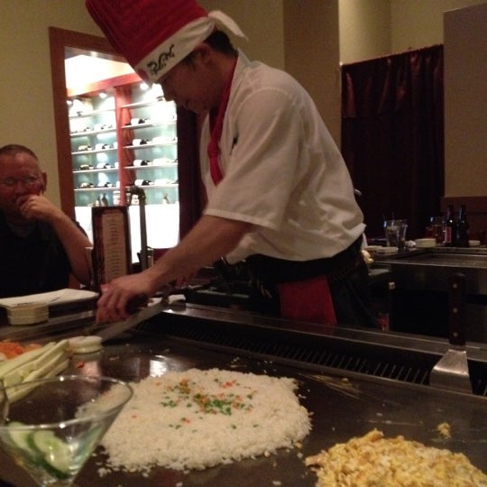 7/6/2012 tarihinde Reham D.ziyaretçi tarafından Arashi Japan Sushi &amp; Steak House'de çekilen fotoğraf