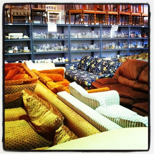 217 harrison st, oak park, il 60304 217 harrison st oak park, il 60304. Brown Elephant Resale Shop Harrison Street Oak Park Il Shop Poin