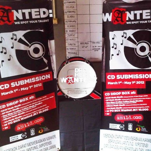 A mild Wanted here at D.A.W Music Studio,, March 1st - May 1st 2012,, SUBMIT YOUR CD NOW !! it's FREE !!